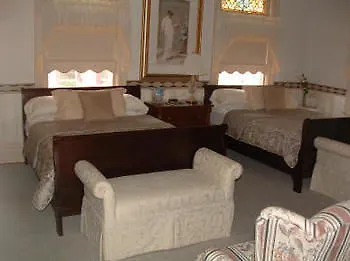 Boggs Mansion Hotel Pittsburgh